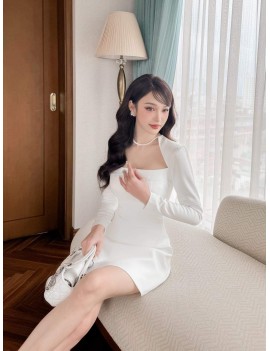 Elegant Long-Sleeve Fit-and-Flare White Dress