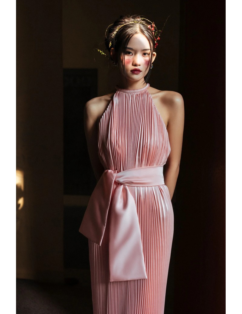 Romantic Pleated Halter Midi Dress with Sash