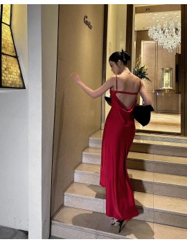 Elegant Red Satin Spaghetti Strap Evening Dress