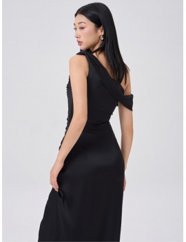 Modern One-Shoulder Ruched Black Midi Dress