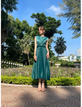 Elegant Teal Twist-Front Pleated Midi Dress