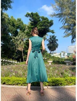 Elegant Teal Twist-Front Pleated Midi Dress