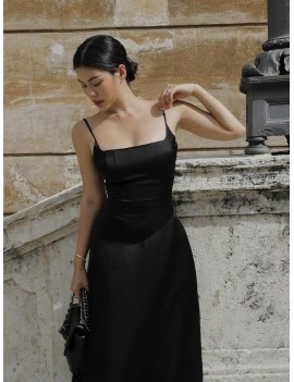 Elegant Black Spaghetti Strap Maxi Dress