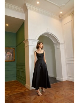 Elegant Square-Neck Black A-Line Dress