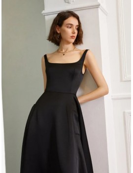 Elegant Square-Neck Black A-Line Dress